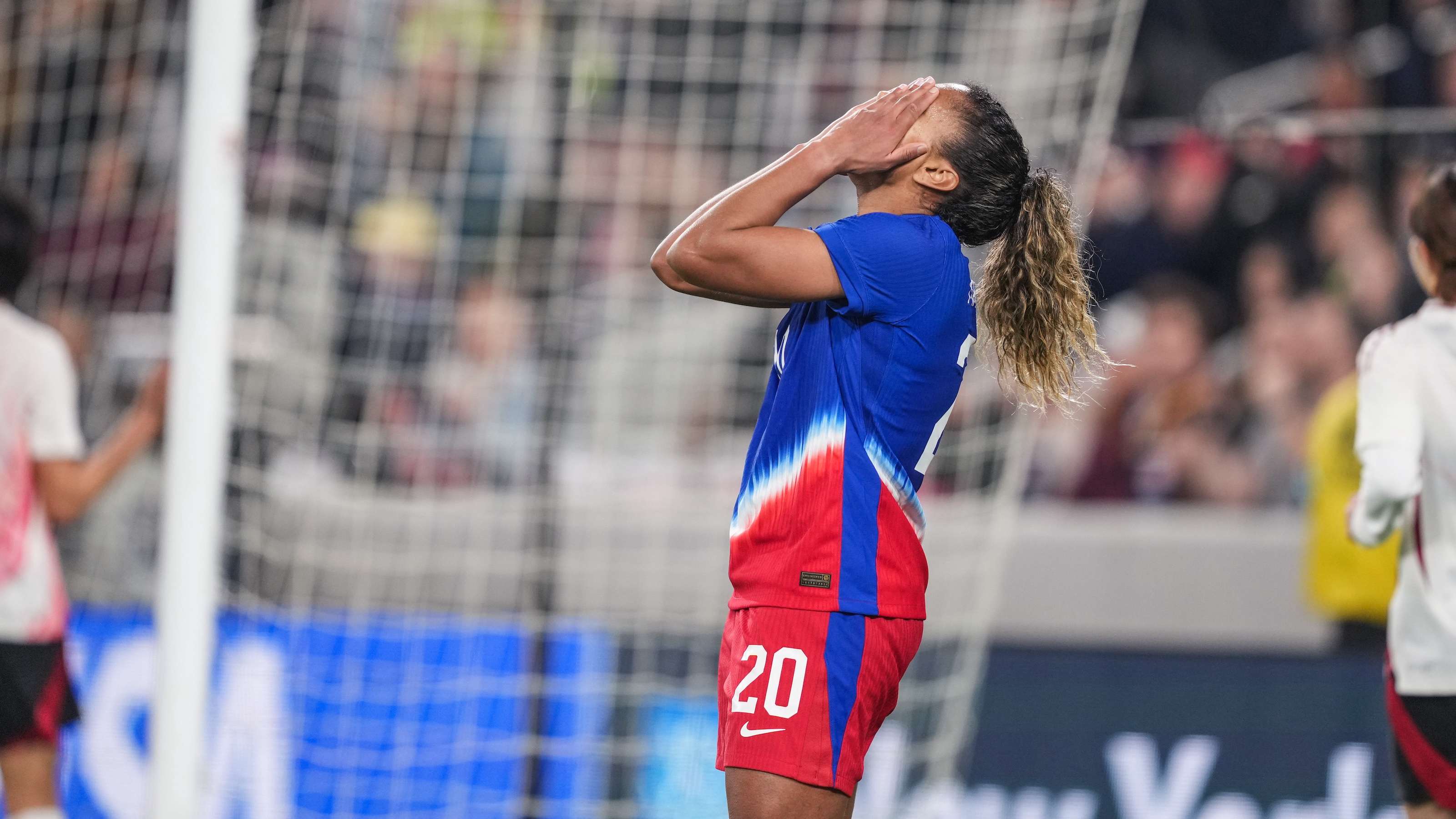 更具凝聚力 更具凝聚力