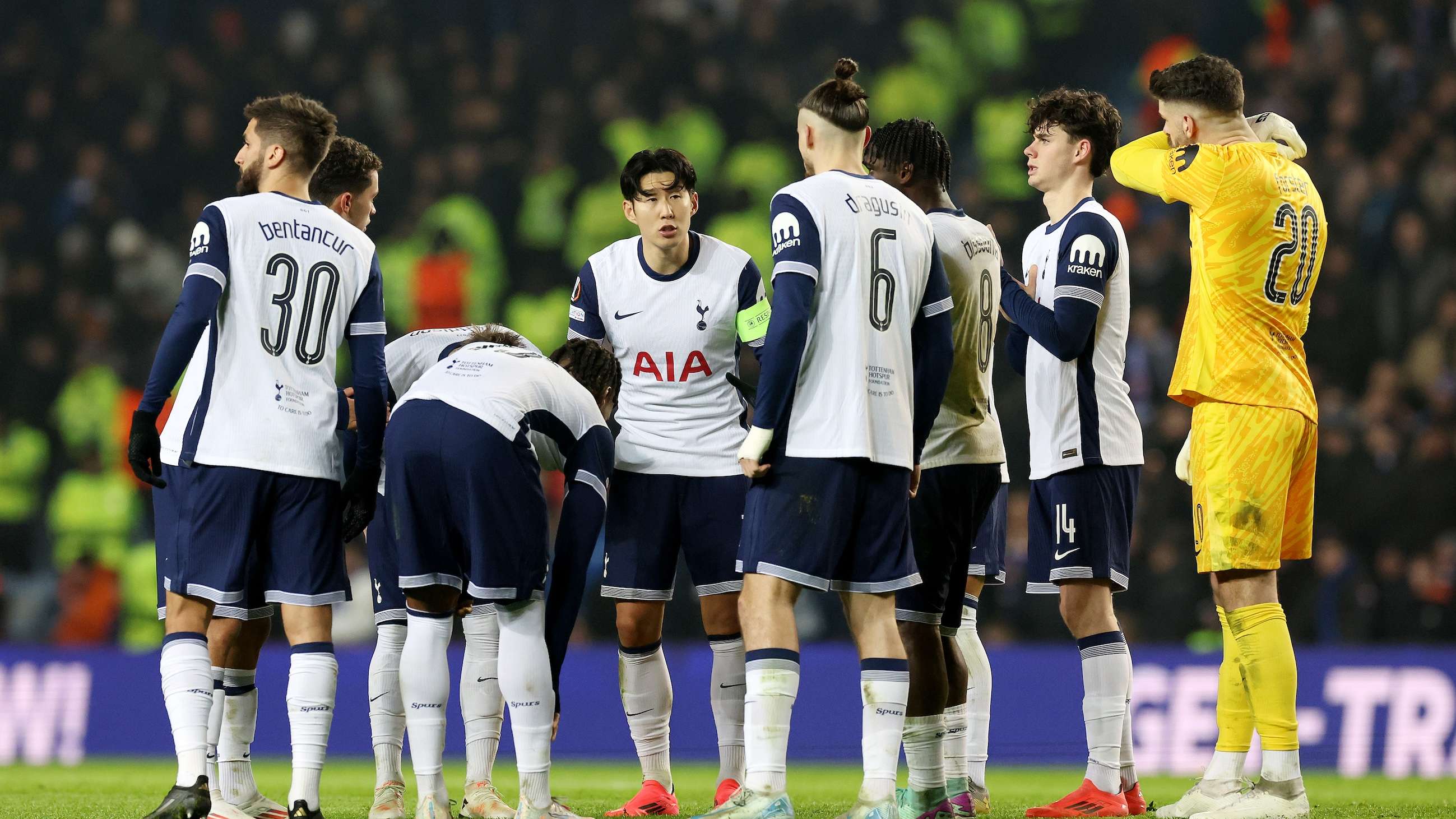 由场上比分 由场上比分